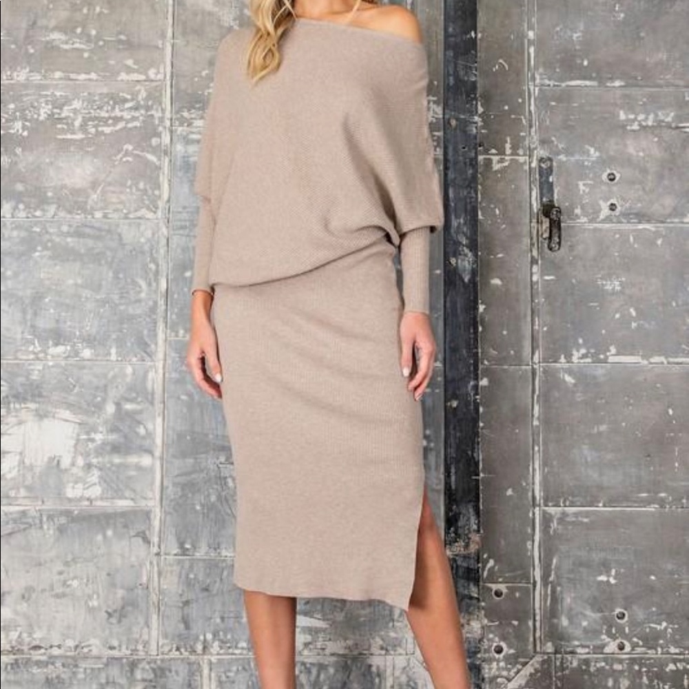 Super Soft Knit Sweater and Skirt Set in Oatmeal